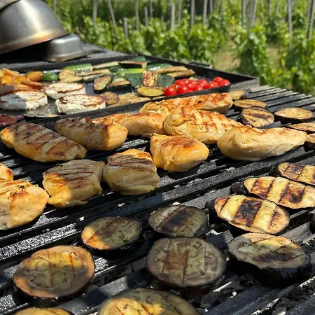 Csernus Doki Bor-grillterasza Es Bungalloi Gæstehus
