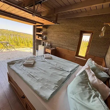 Csernus Doki Bor-Grillterasza Es Bungalloi Gasthof 4*