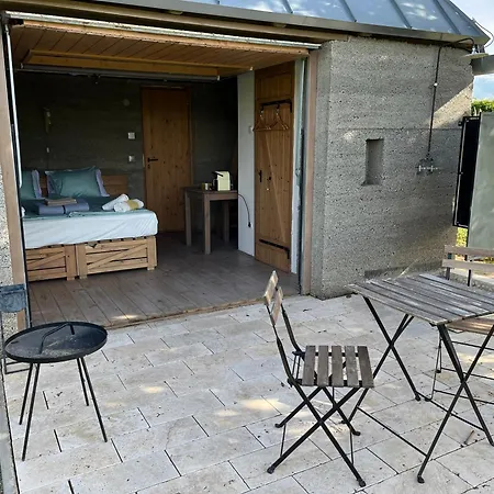 Csernus Doki Bor-Grillterasza Es Bungalloi 4*