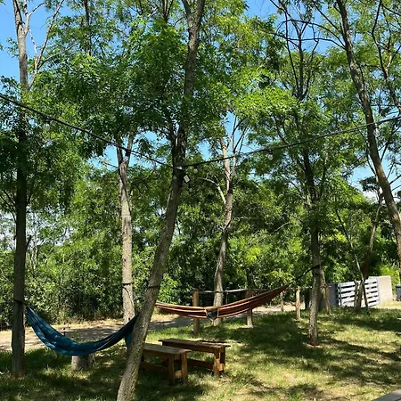 Gasthof Csernus Doki Bor-Grillterasza Es Bungalloi 4*
